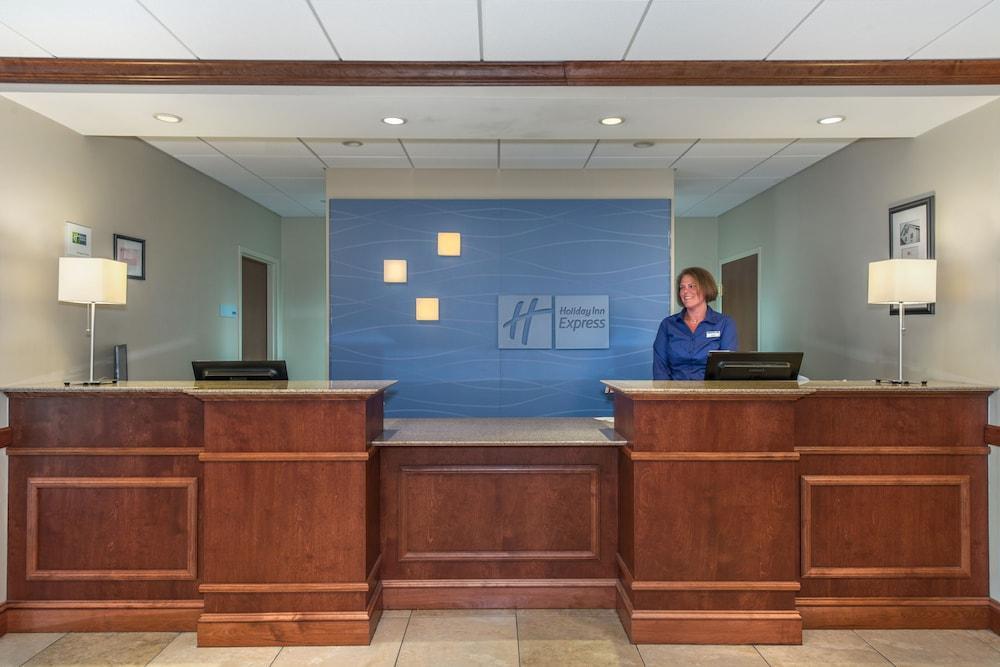 Holiday Inn Express & Suites Tilton By Ihg Esterno foto