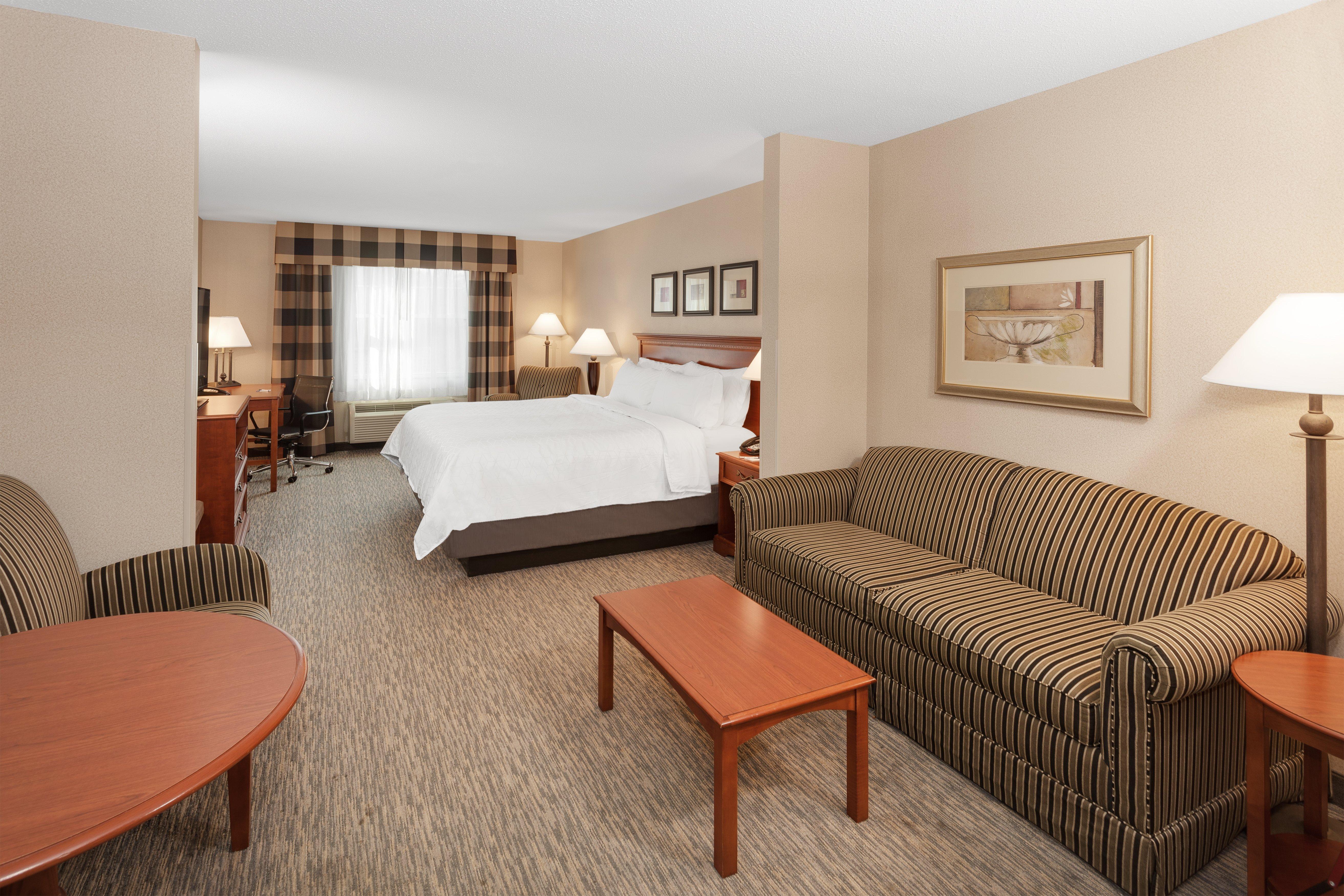 Holiday Inn Express & Suites Tilton By Ihg Esterno foto