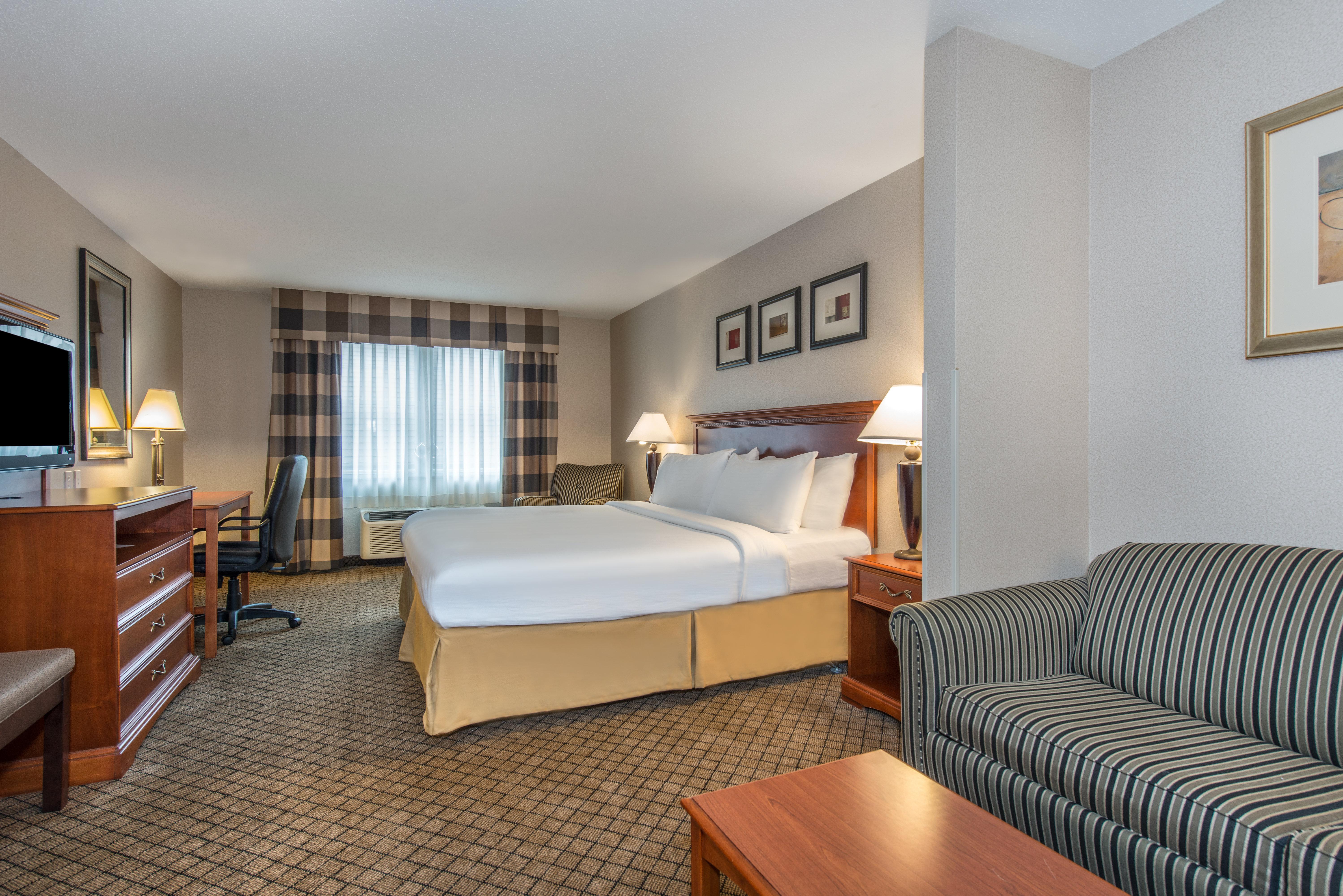 Holiday Inn Express & Suites Tilton By Ihg Esterno foto