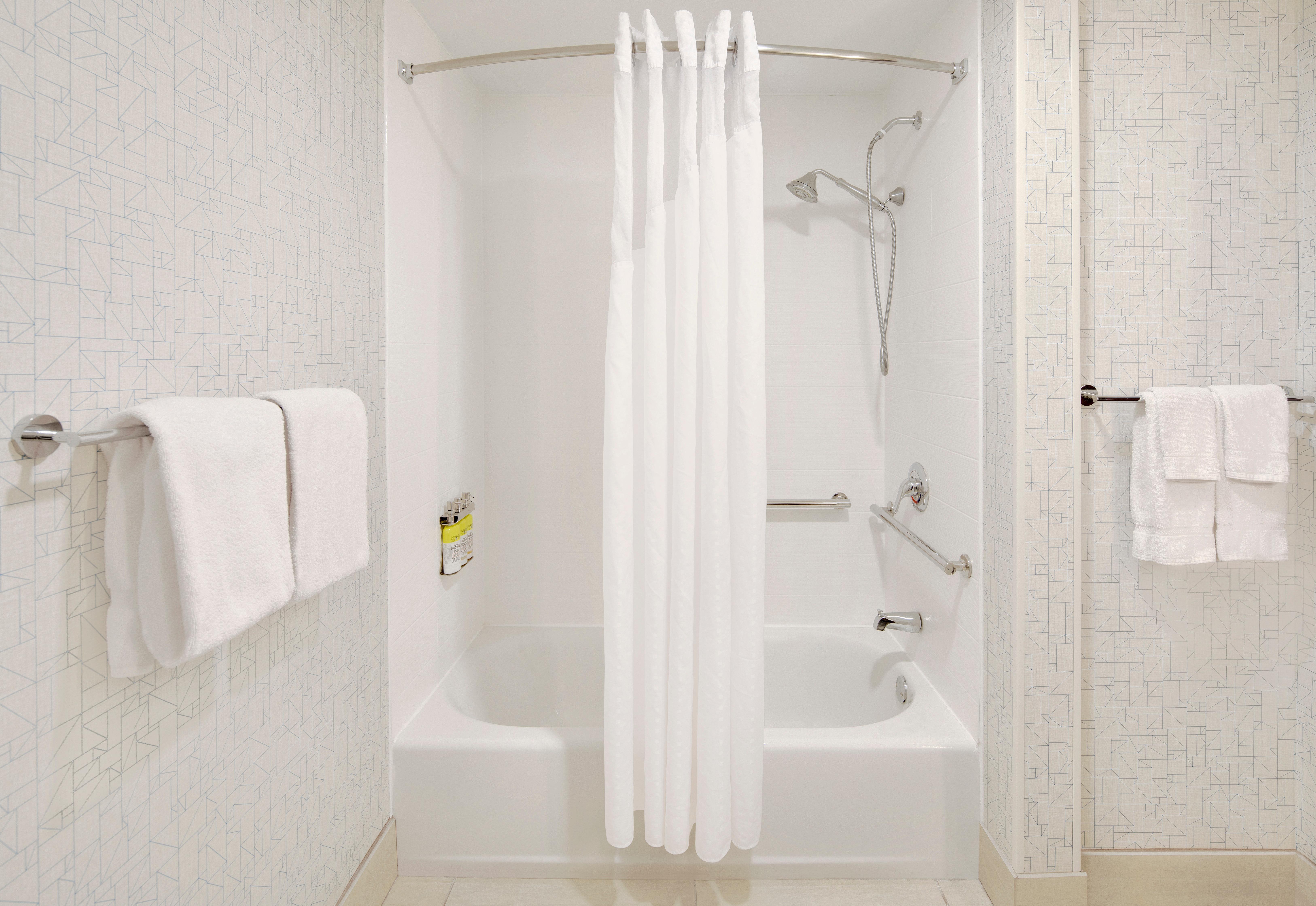Holiday Inn Express & Suites Tilton By Ihg Esterno foto